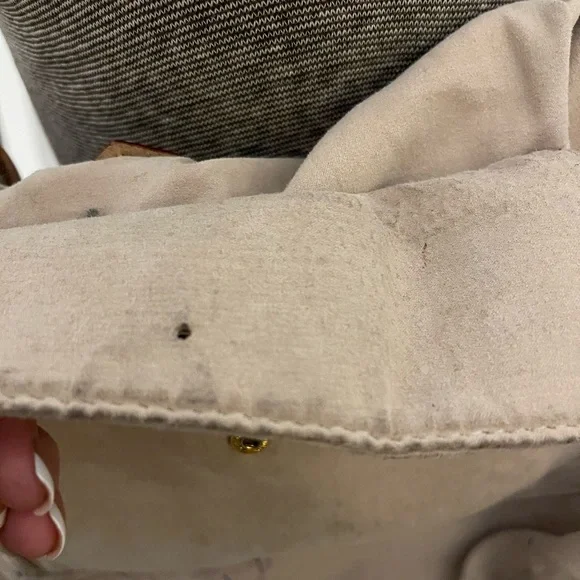 Louis Vuitton Monogram Galleria Pm - Picture 8 of 16